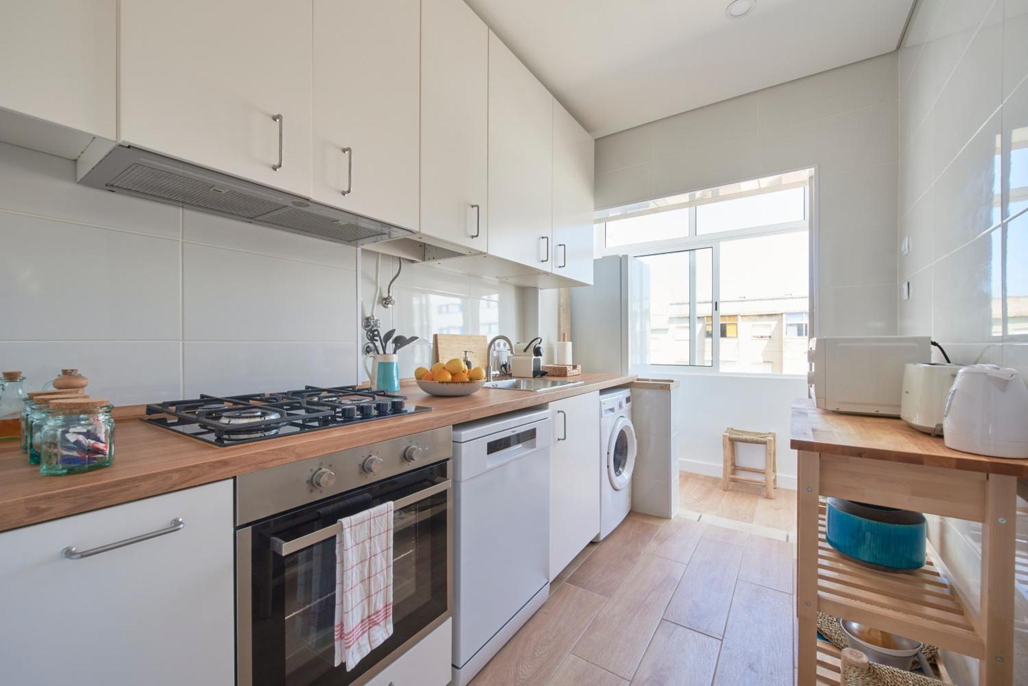 Sunset Bay View, Renovated Apt, By Timecooler セトゥーバル エクステリア 写真